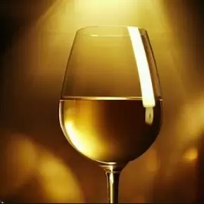 Белое Полусладкое